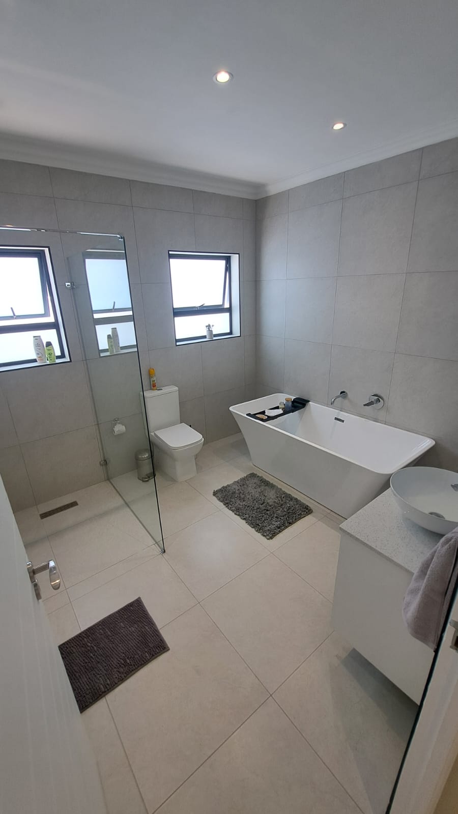 3 Bedroom Property for Sale in Sandy Point Western Cape
